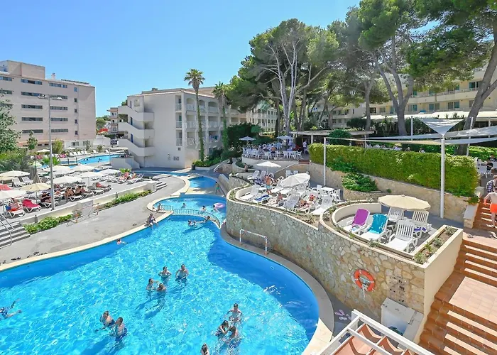 O7 Club Cala Ratajda