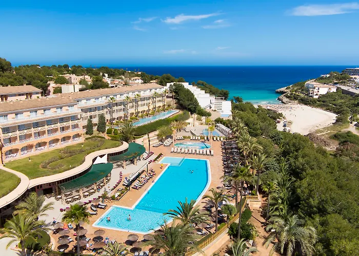 Insotel Cala Mandia Resort