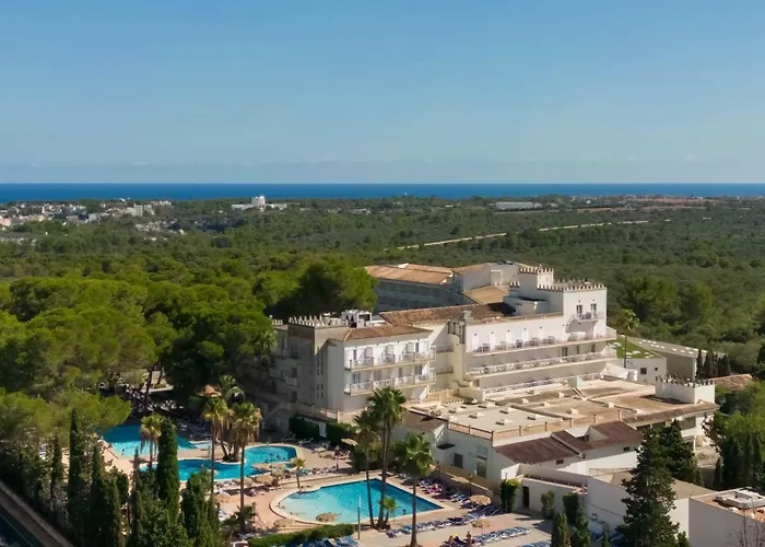 Hotel Castell Dels Hams