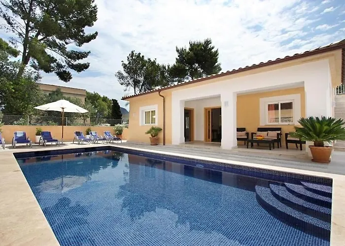 Modern Villa 300M From Crystal Clear Coves By Renthousing