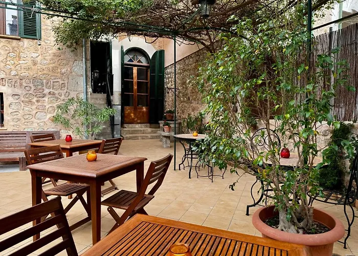 Hotel Casa Bougainvillea