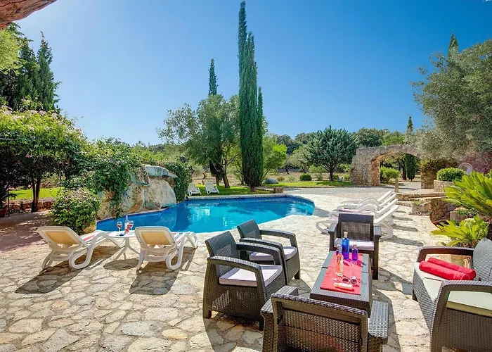 Beautiful Pollensa Villa 4 Bedrooms Villa Bennassar Mountainside Views Short Drive To Town Beach