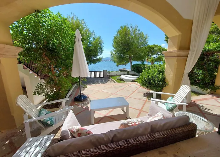 Casa Faro Spacious, Ground Floor Property On The Pine Walk, Covered Terrace With Sea Views. Wifi/Air Con