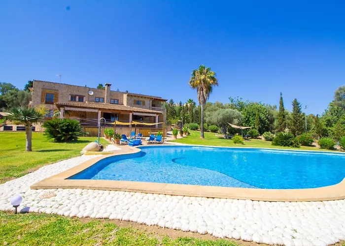 Magnifica Villa Con Una Piscina Espectacular