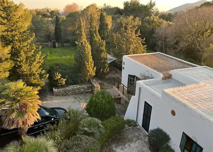 Encantador Molino Con Piscina