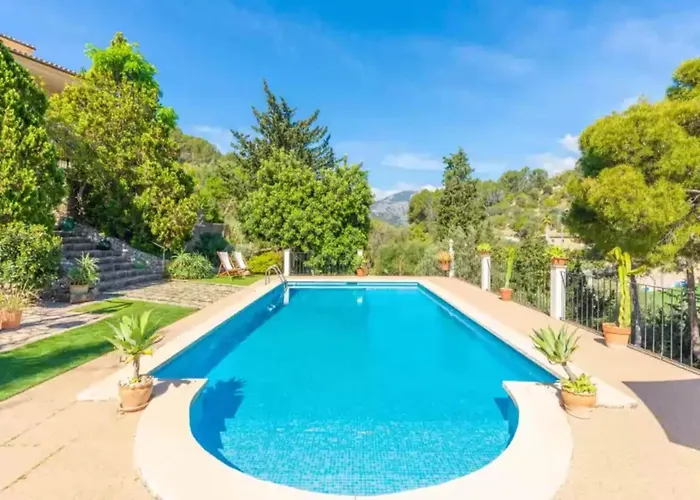 Scenic Villa With Pool