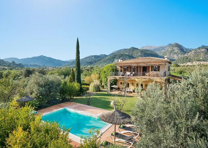 Blissful Villa With Private Pool