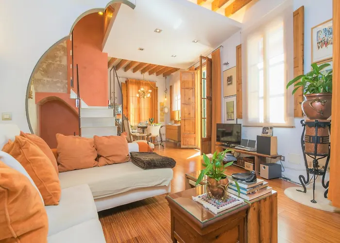 Adults Only Holiday Home With Free Wifi