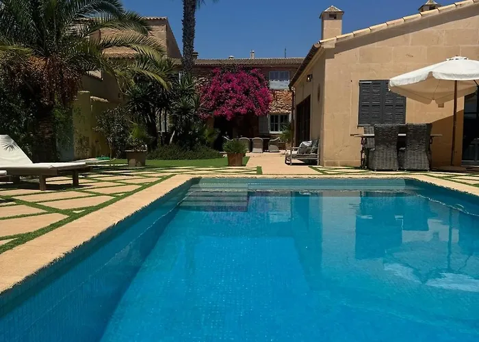 Charming Newly Renovated Villa With Private Pool