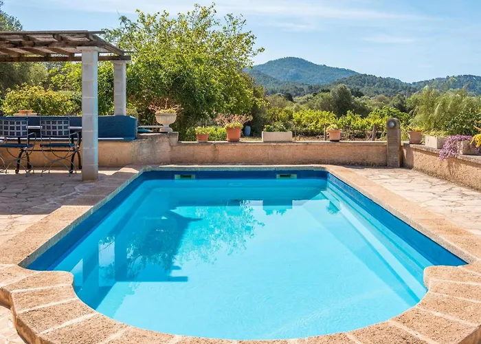 Yourhouse Can Tries Villa