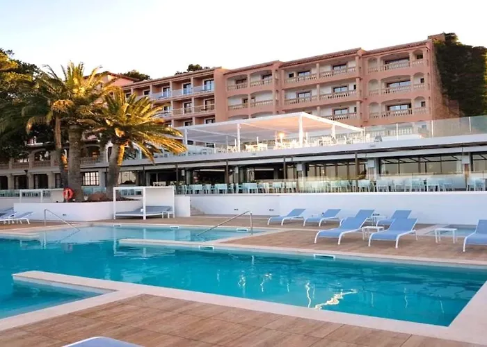 Hotel Na Taconera