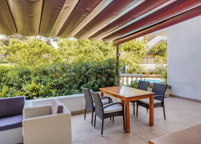 Apartamento La Cabaña 3A