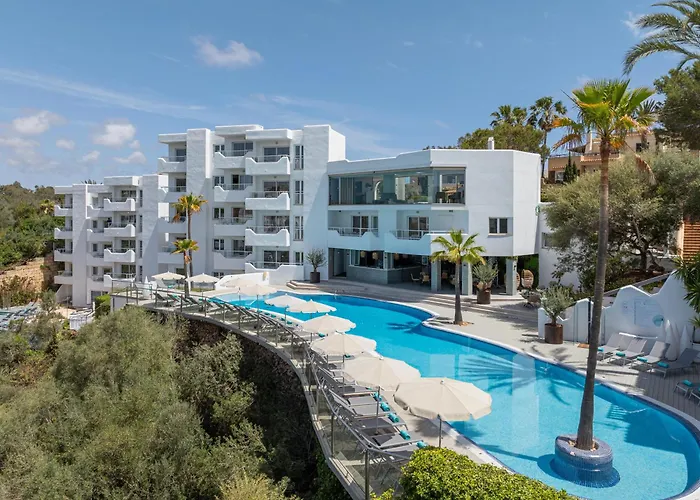 Ferrera Beach y Ferrera Suites anexo