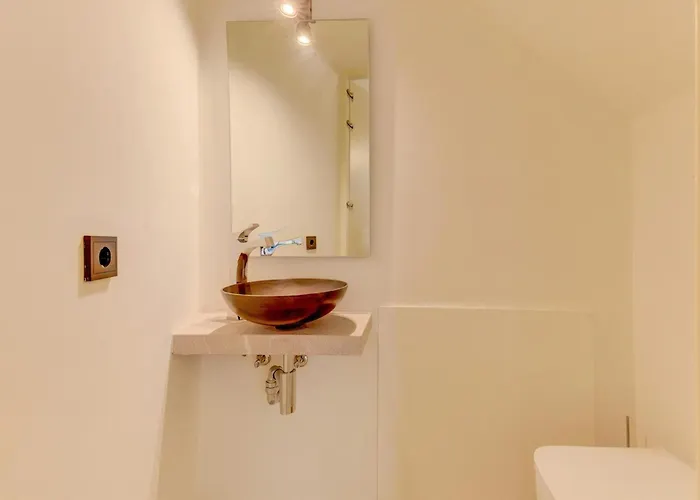 Charming Pollensa Villa Alicanti 4 Bedrooms Positioned In The Heart Of Old Town