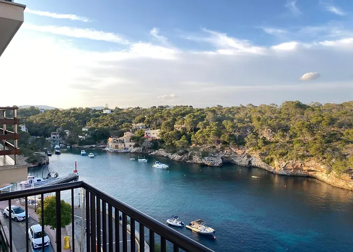 Hostal Restaurante Cala
