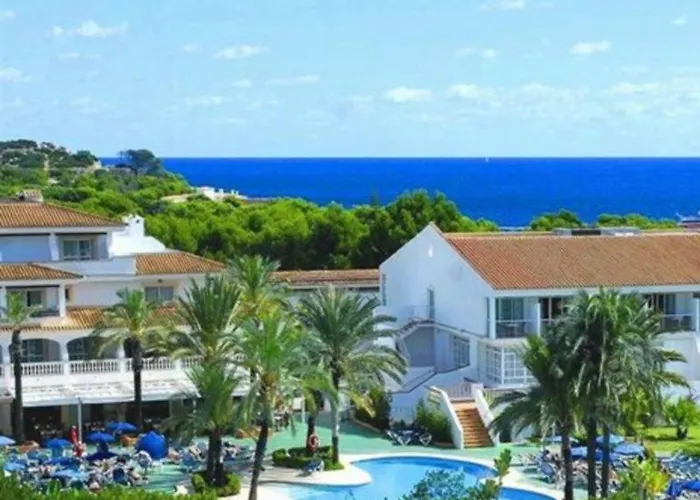 Hotel Beachclub Font De Sa Cala