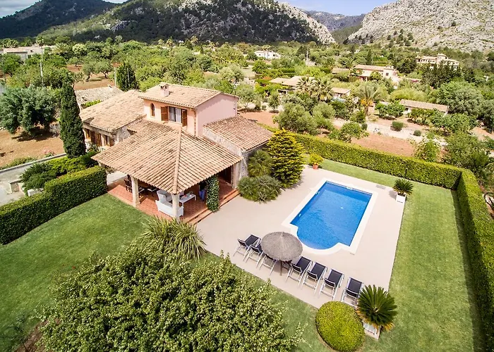 Villa Rostoya