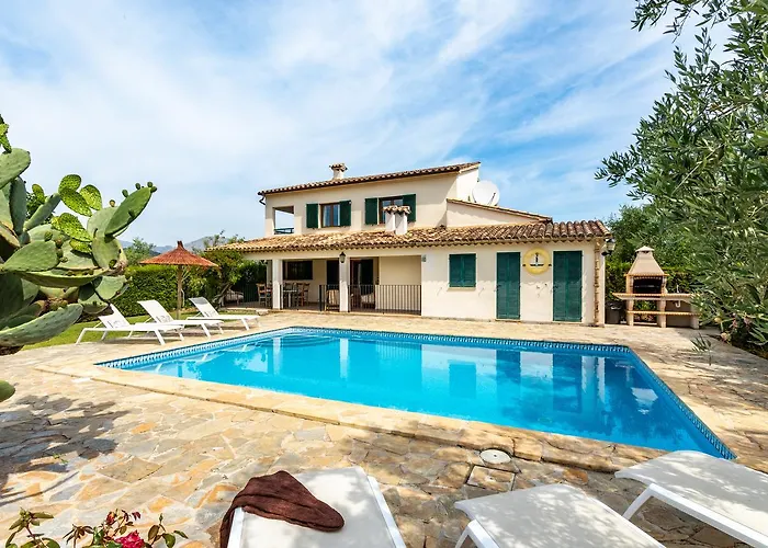 Villa La Vinya By homevillas360