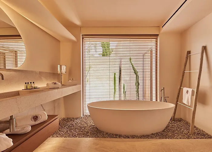 Pleta De Mar, Grand Luxury Hotel By Nature - Adults Only