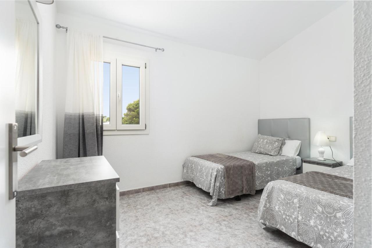 Navarro Villa *