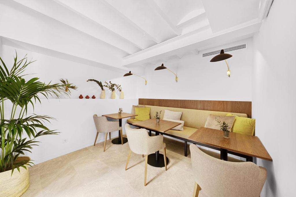 L'avenida Hotel 4*