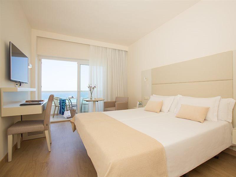 Sabina And Cala Millor (Mallorca)