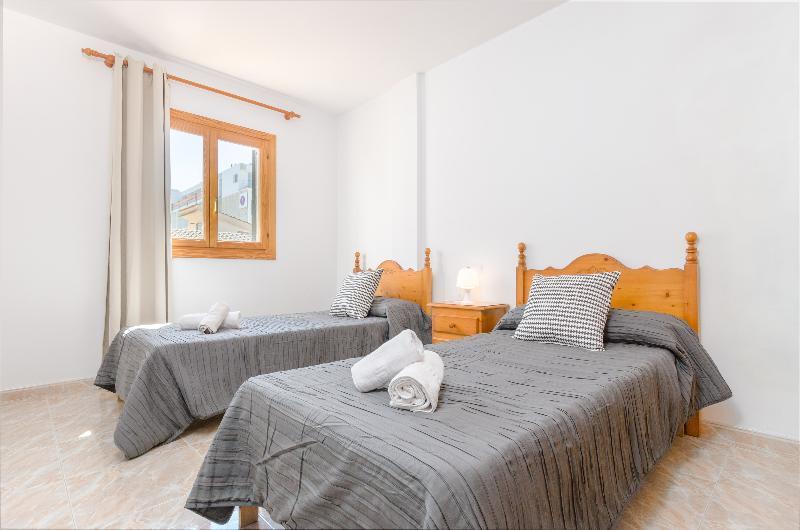 Hotel Yourhouse Arena Can Picafort (Mallorca)