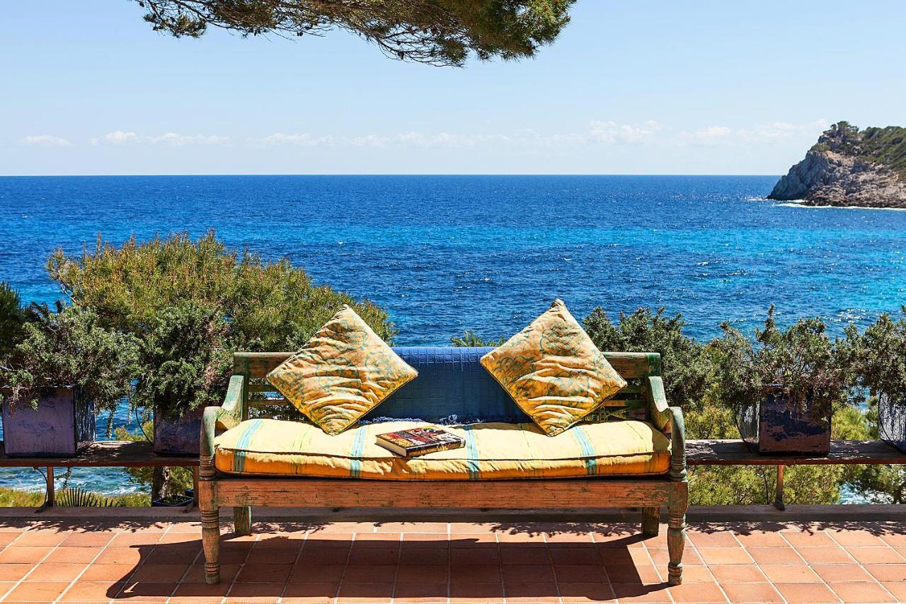 Front Line Sea In Mallorca Up To 6 Guests