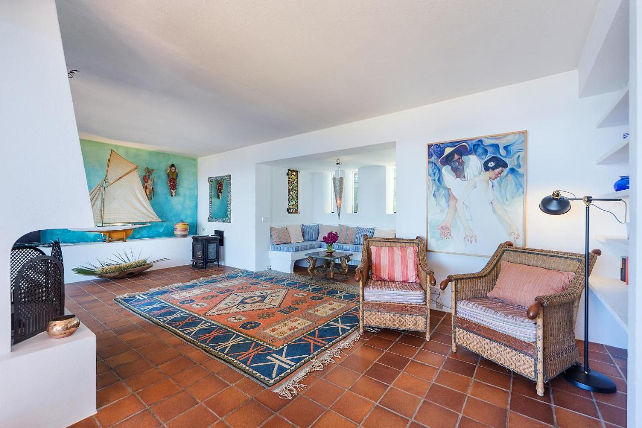 Villa Front Line Sea In Mallorca Up To 6 Guests