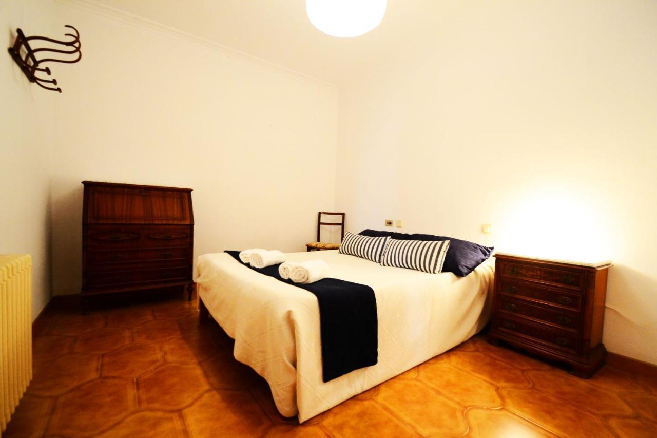 In Carrer Cartago Apartamento *