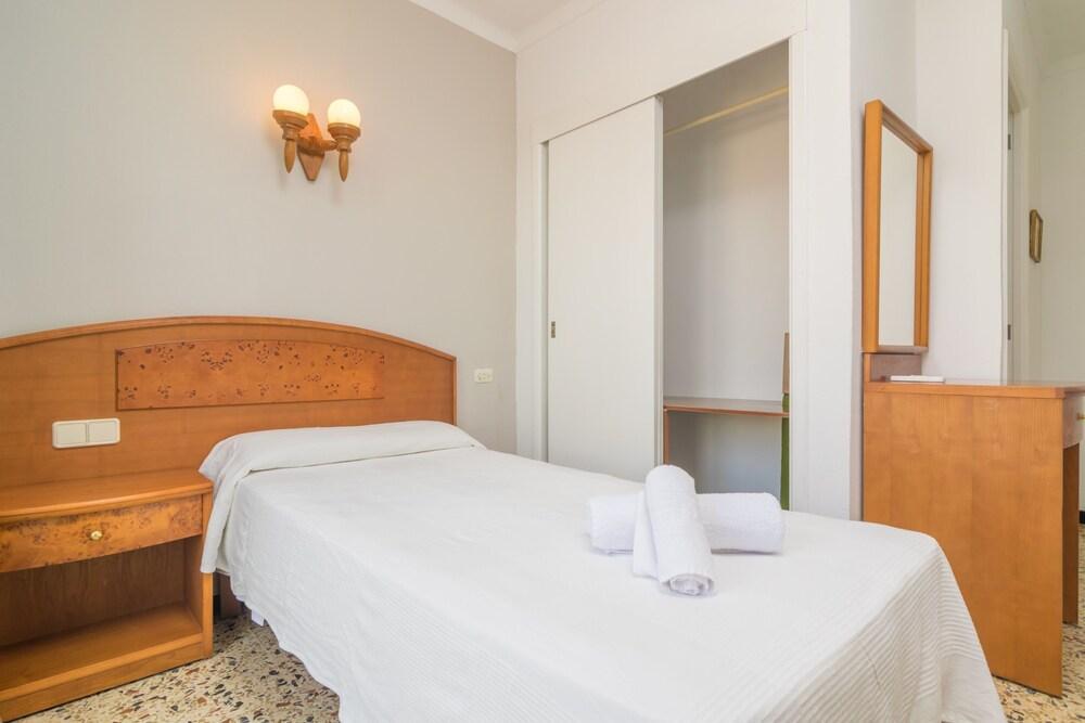 Guest house Talamanca 2*
