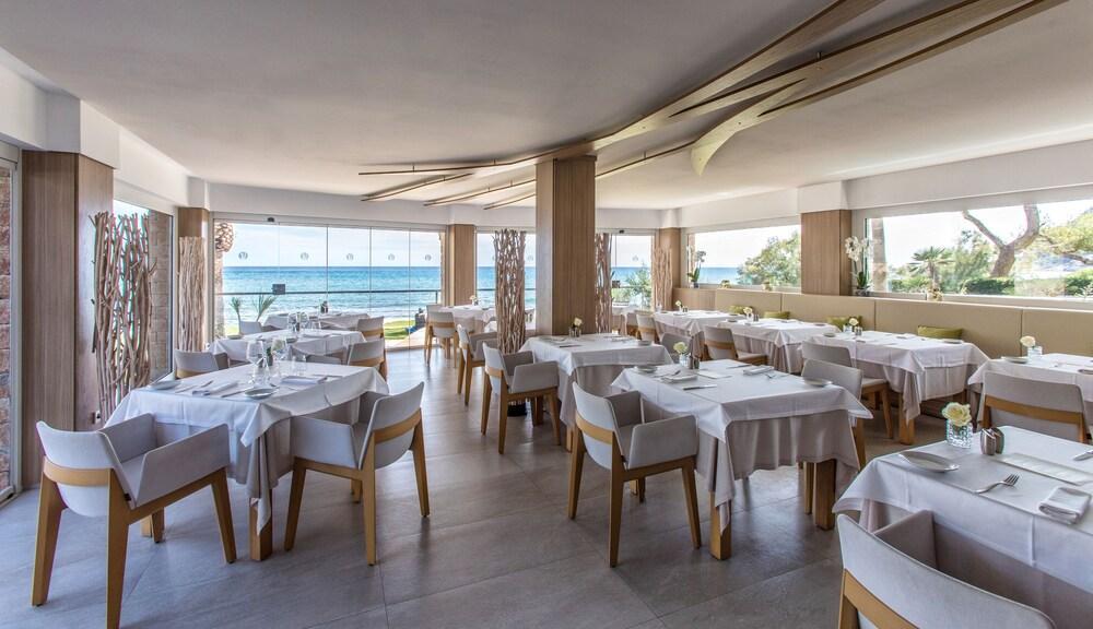 Hotel Melbeach & - Adults Only 4*