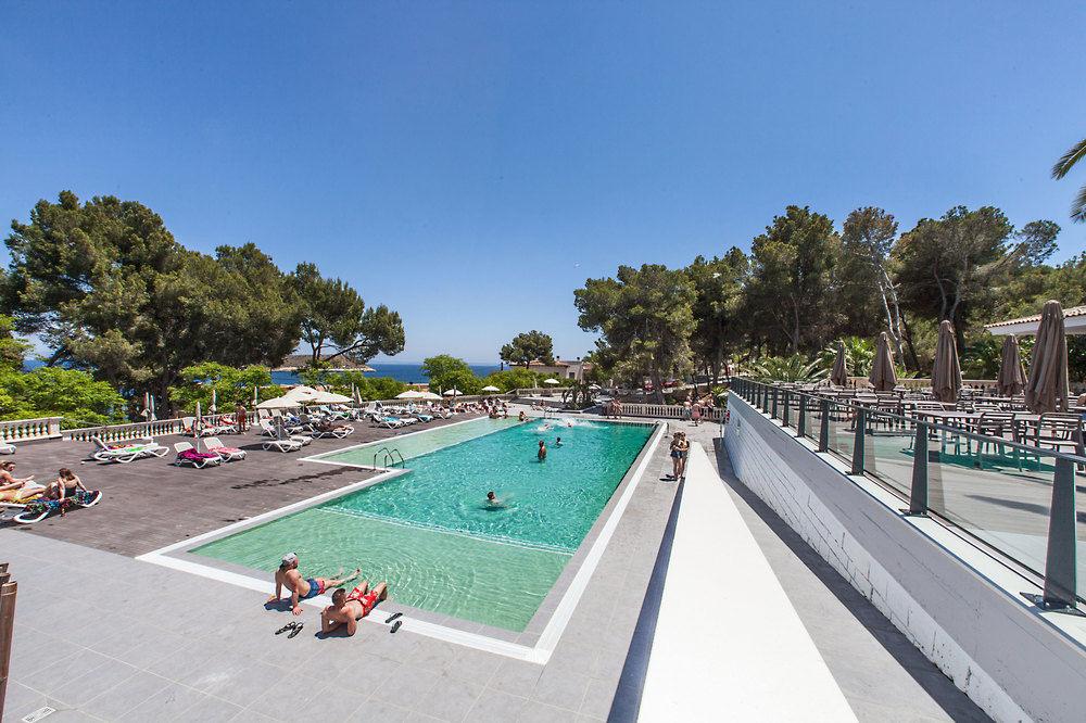 Alua Calvia Dreams 4*