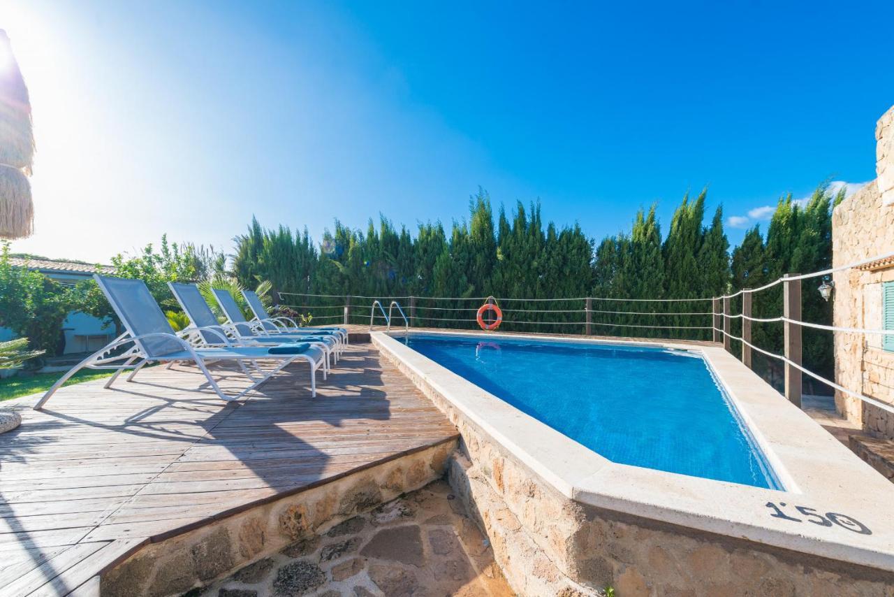 Pau, Pool&garden Close To The Villa Puerto de Alcúdia