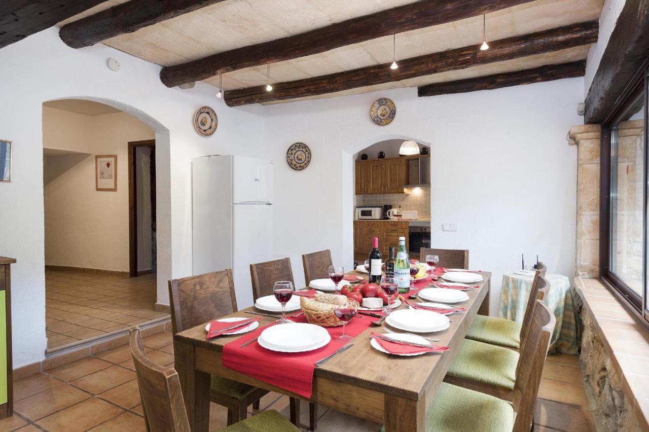 Martorellet Villa *