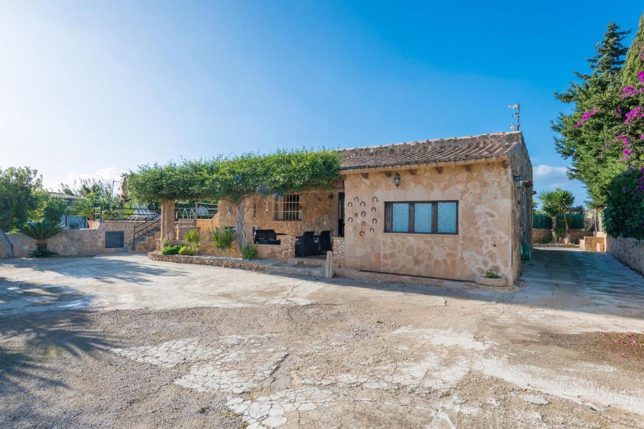 Can Pau Villa