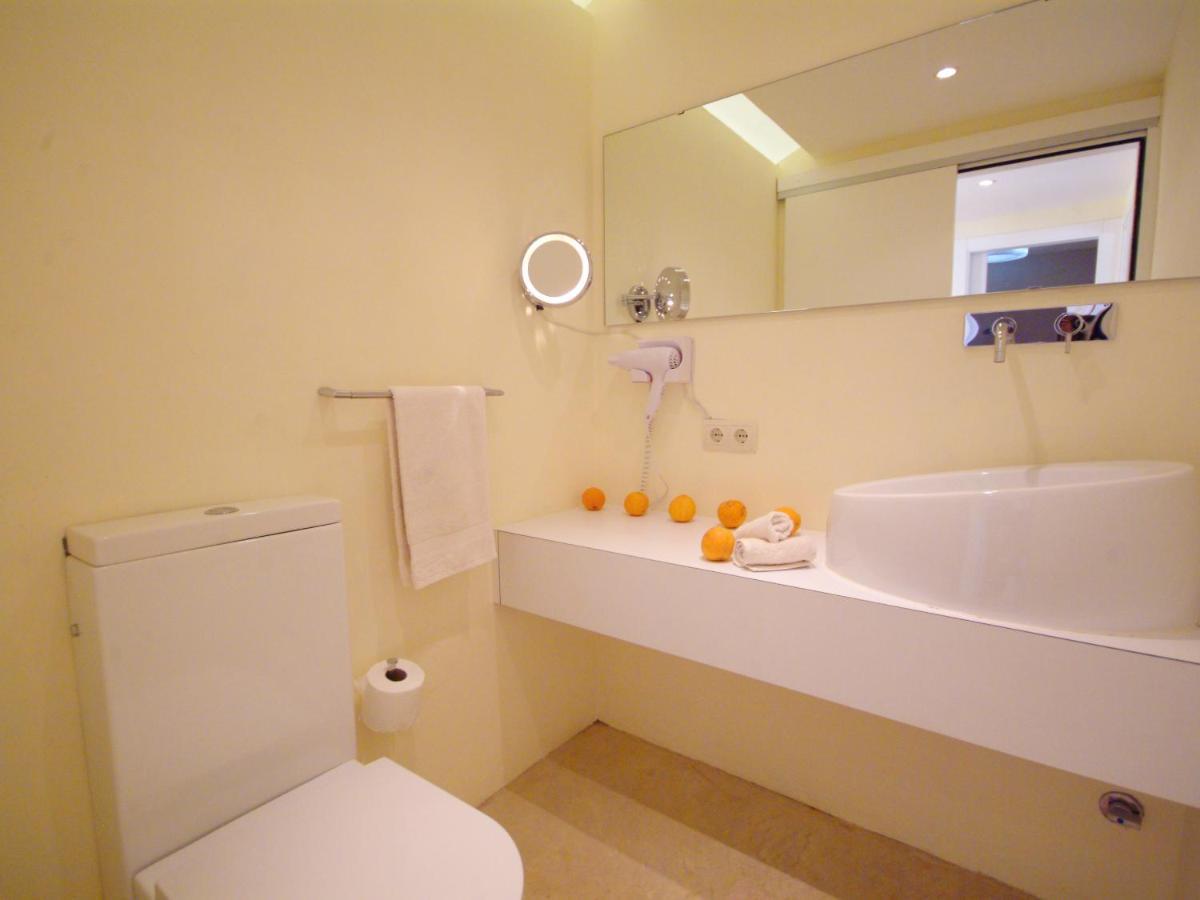Barcares Petit, Piscina, Jardines Junto A Playa En Alcudia (Mallorca)