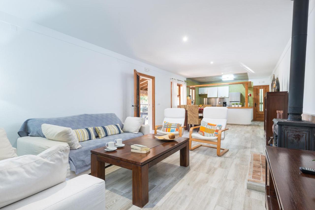 Villa Pau, Pool&garden Close To The Puerto de Alcúdia