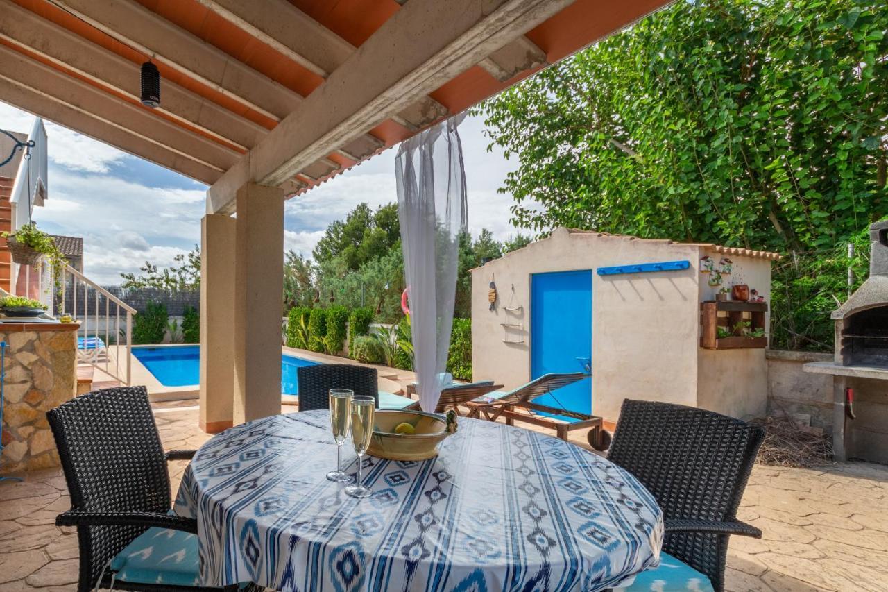 - 32609 Villa
