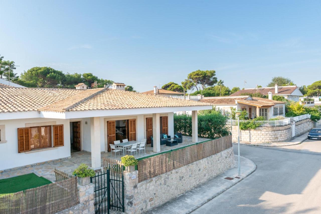Holiday home Bugambilia
