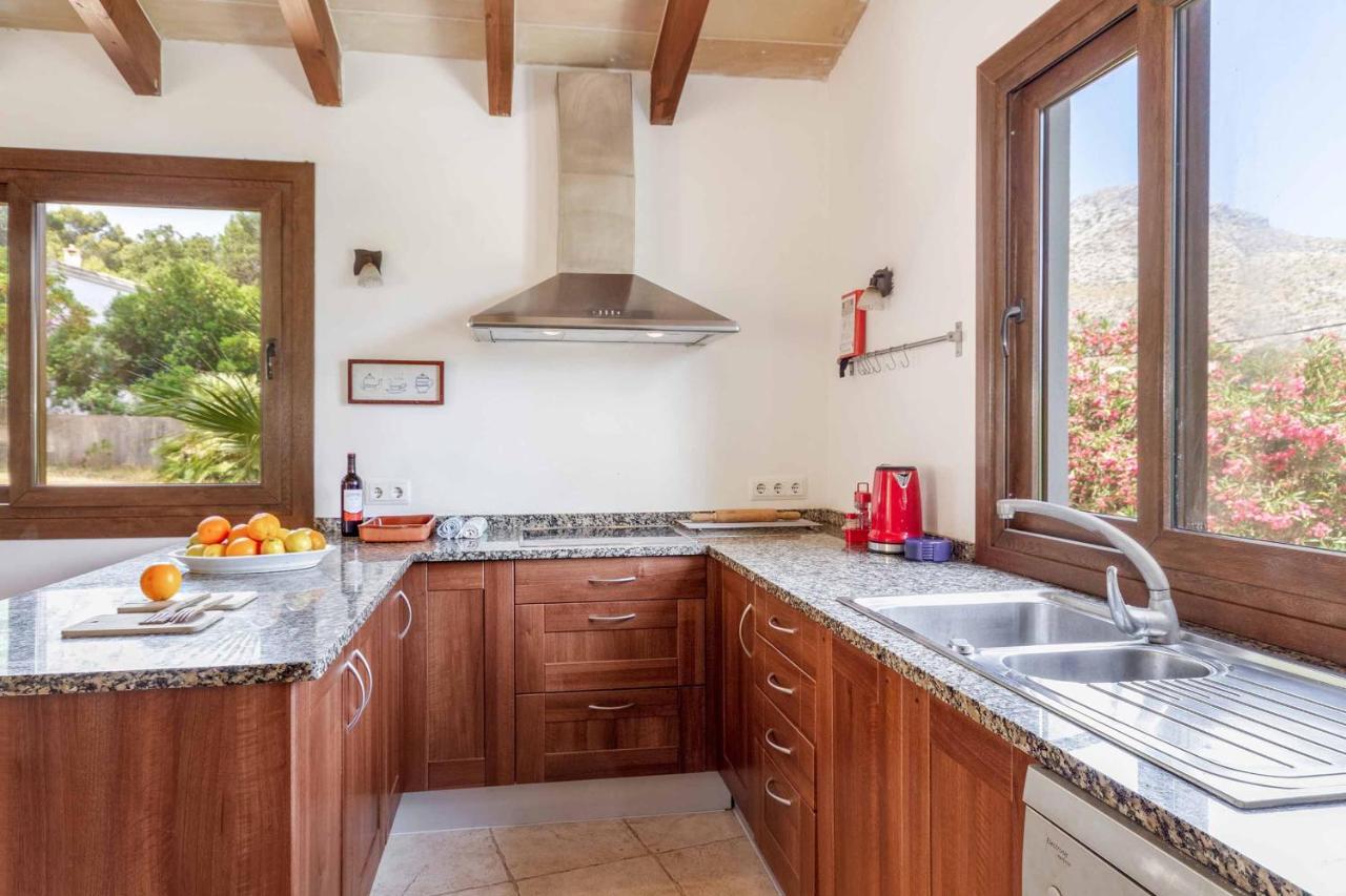 Alexandria Villa *