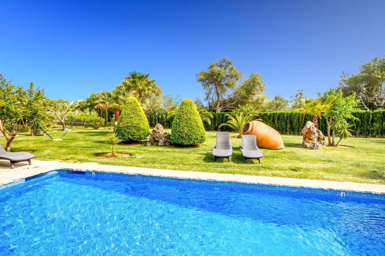 Roig Villa