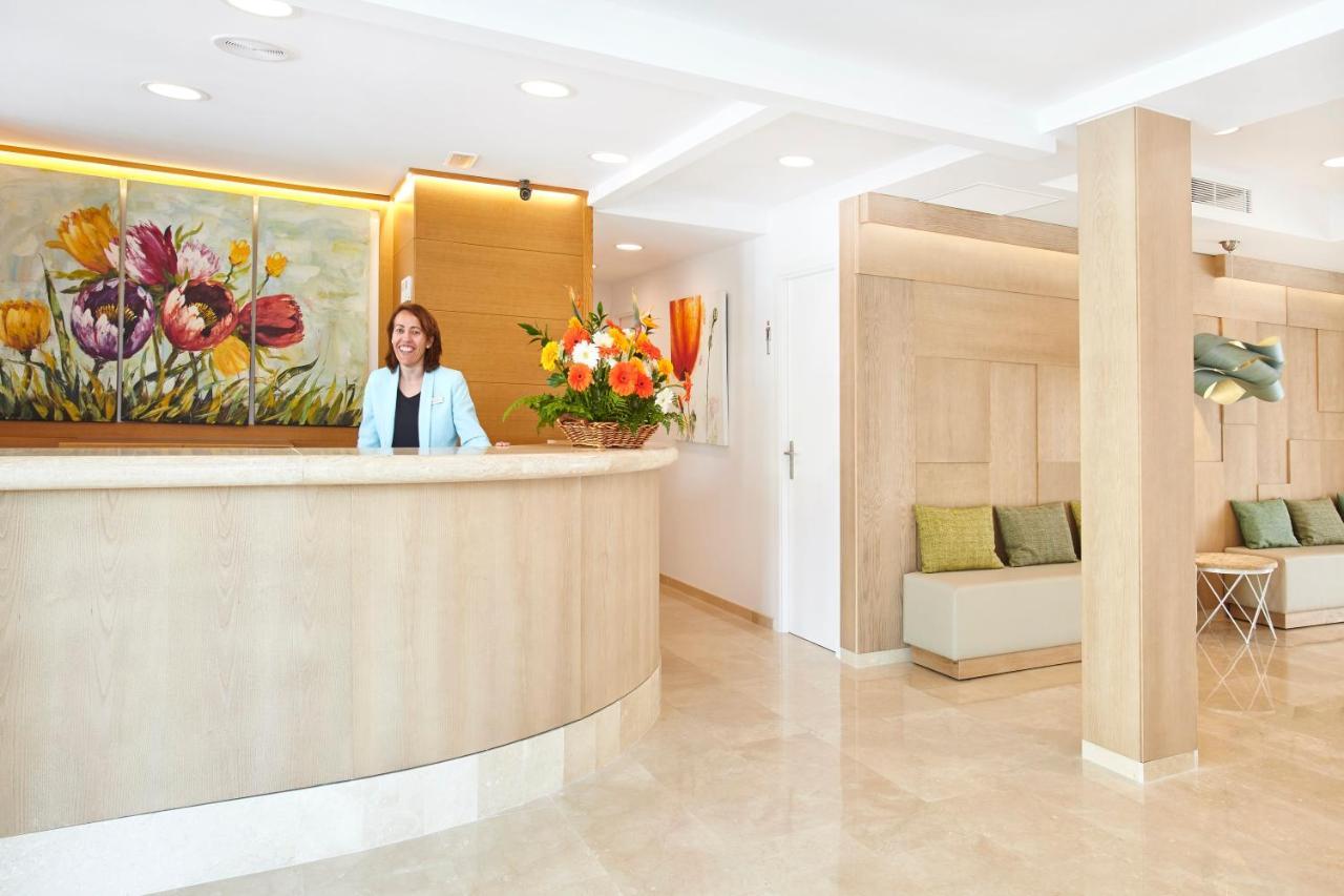 Universal Laguna Hotel