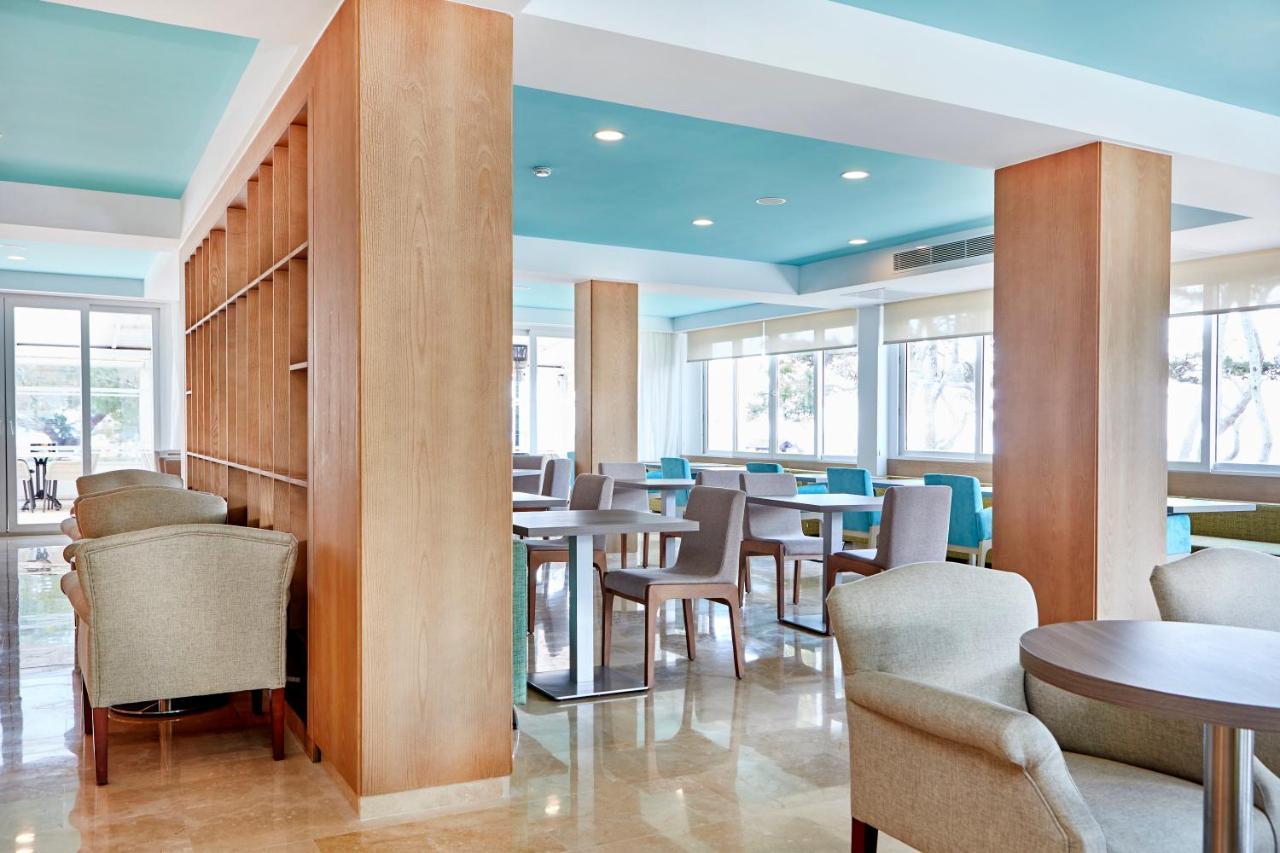 Hotel Universal Laguna 4*