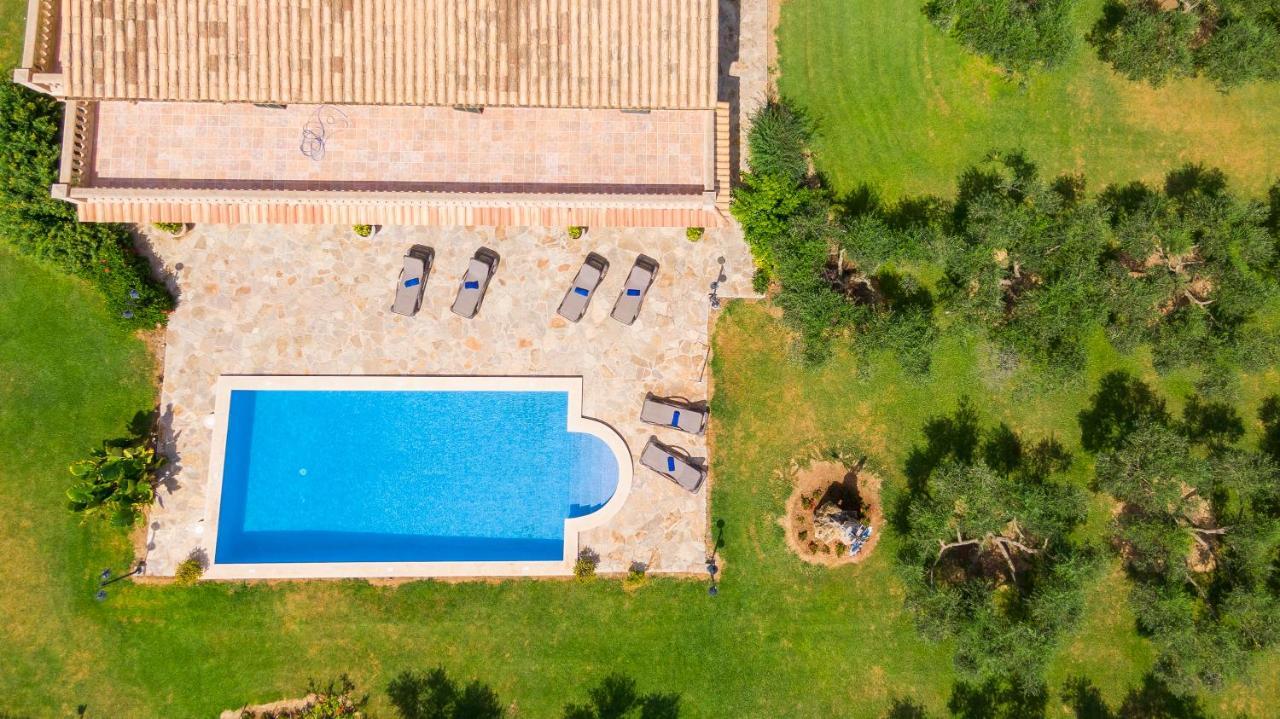 Lagoon Villa *