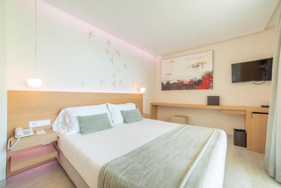 Hotel Melbeach & - Adults Only