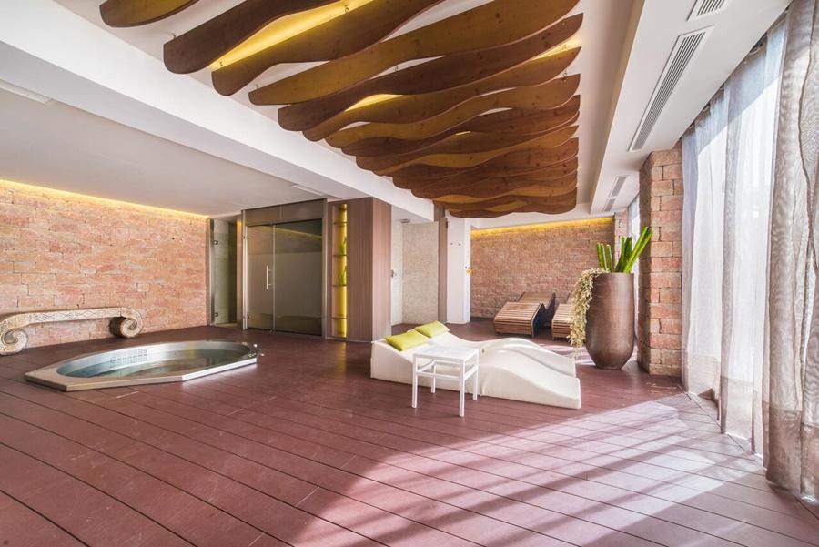 Melbeach & - Adults Only Hotel