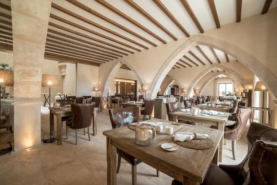 Creu De Tau Art & - Only Adults 4*