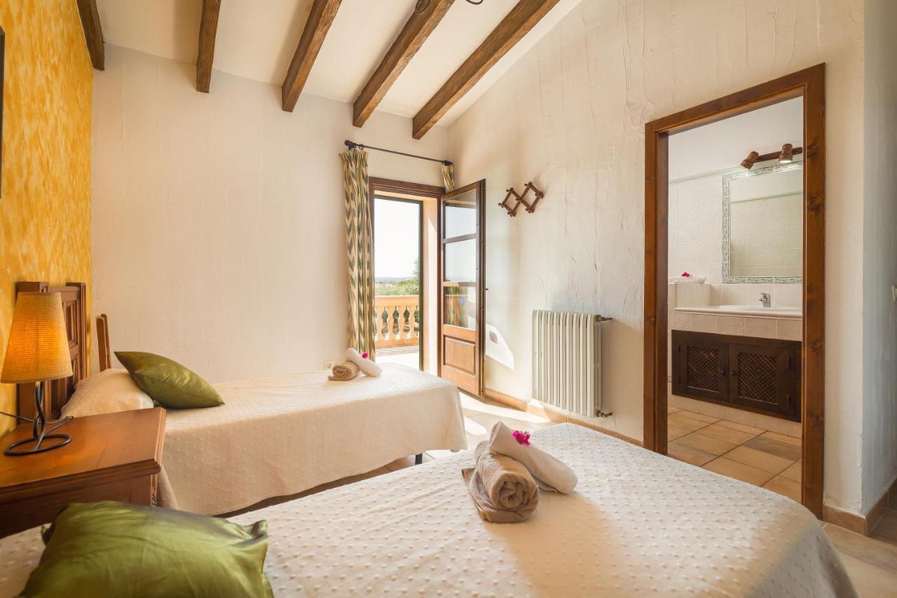 Lagoon Villa *