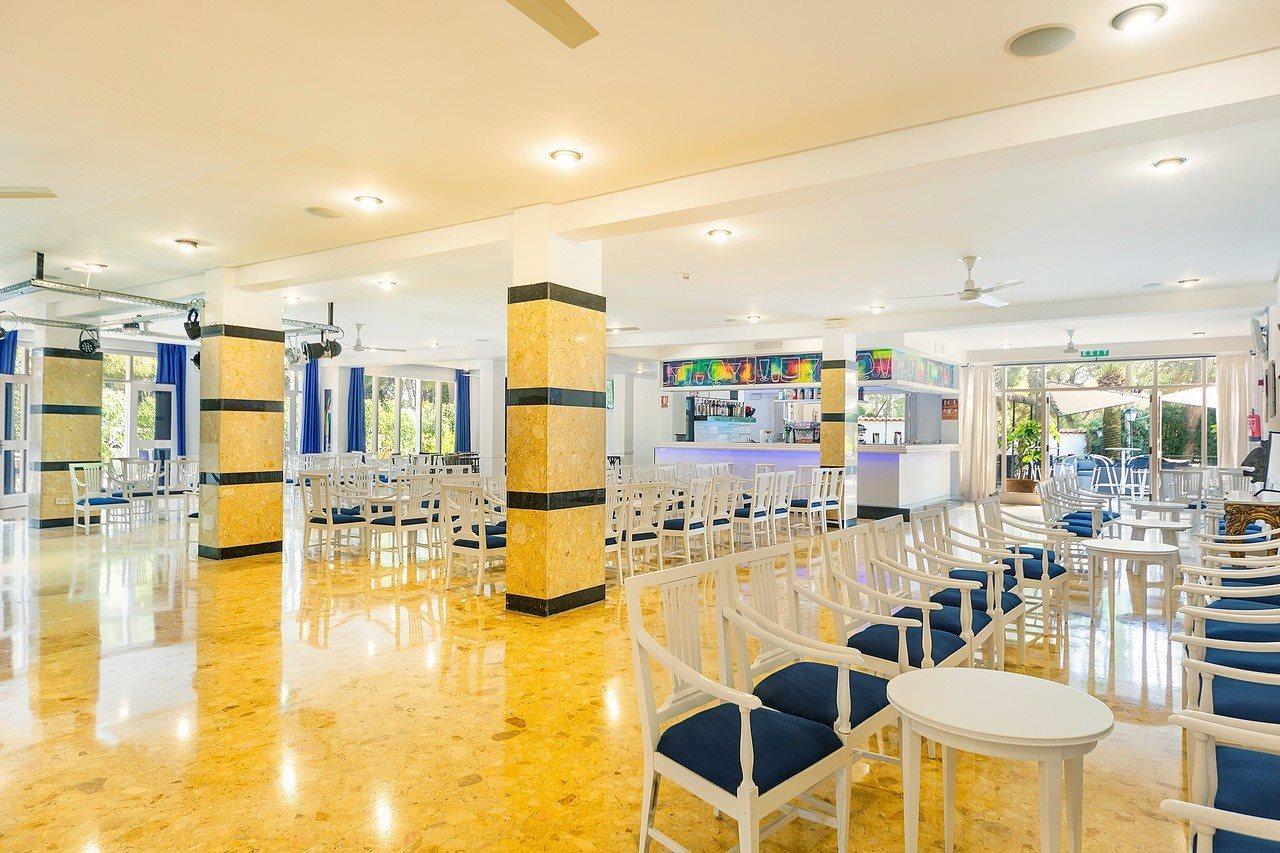 Cala Murada Hotel 3*